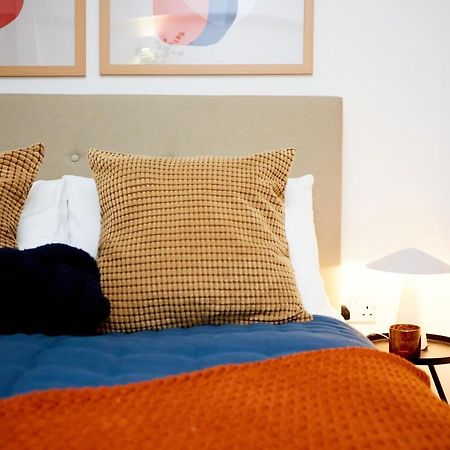 Luxury New Built Split-Level Flat With Rooftop Gardens Access Manchester Ngoại thất bức ảnh