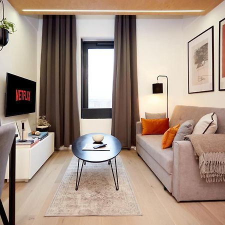 Luxury New Built Split-Level Flat With Rooftop Gardens Access Manchester Ngoại thất bức ảnh