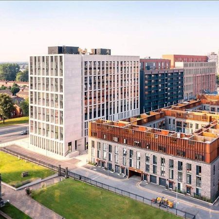 Luxury New Built Split-Level Flat With Rooftop Gardens Access Manchester Ngoại thất bức ảnh